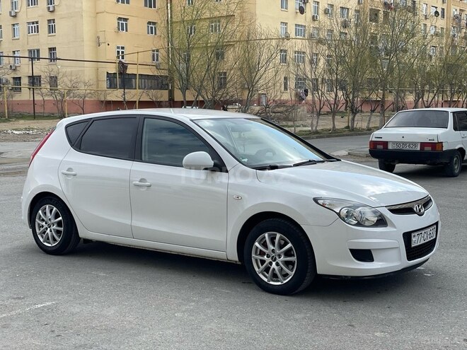 Hyundai i30 2008, 158,000 km - 1.4 л - Bakı
