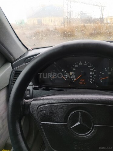 Mercedes C 200 1994, 256,660 km - 2.0 l - Sumqayıt