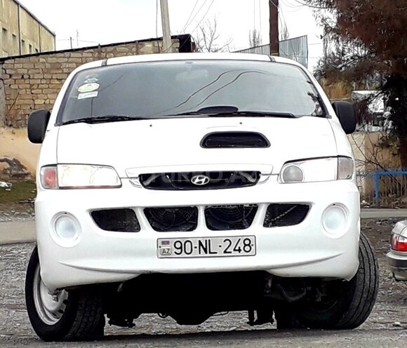 Hyundai H-1 2003, 235,000 km - 2.5 l - Bərdə
