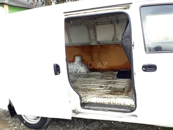 Hyundai H-1 2003, 235,000 km - 2.5 l - Bərdə