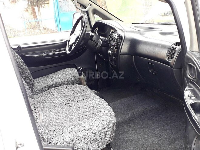 Hyundai H-1 2003, 235,000 km - 2.5 l - Bərdə