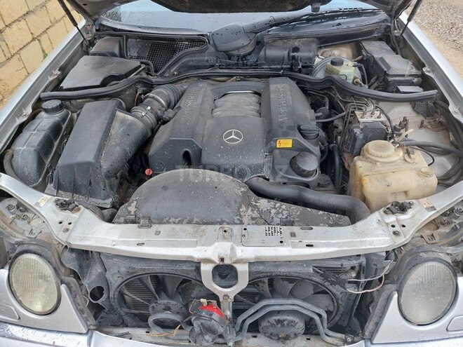 Mercedes E 280 1997, 286,000 km - 2.8 l - Bakı