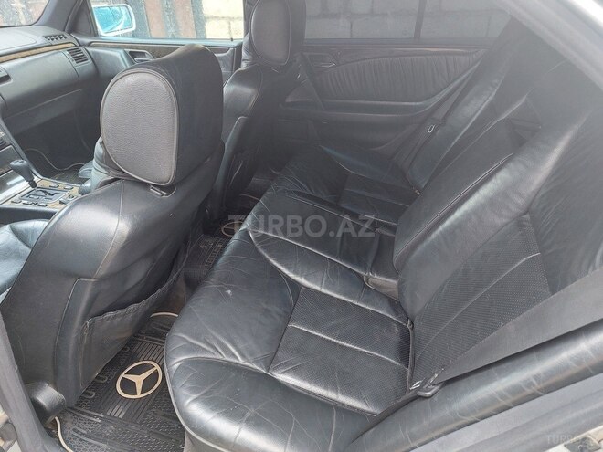 Mercedes E 280 1997, 286,000 km - 2.8 l - Bakı