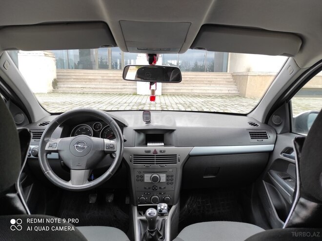 Opel Astra 2006, 183,000 km - 1.3 л - Ağdaş