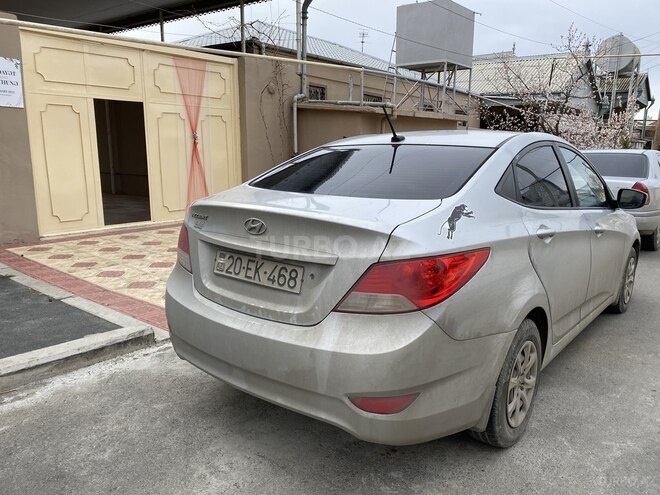 Hyundai Solaris 2013, 105,000 km - 1.6 l - Bakı