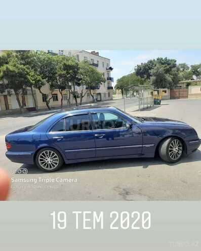 Mercedes E 270 2000, 331,570 km - 2.7 l - Bakı