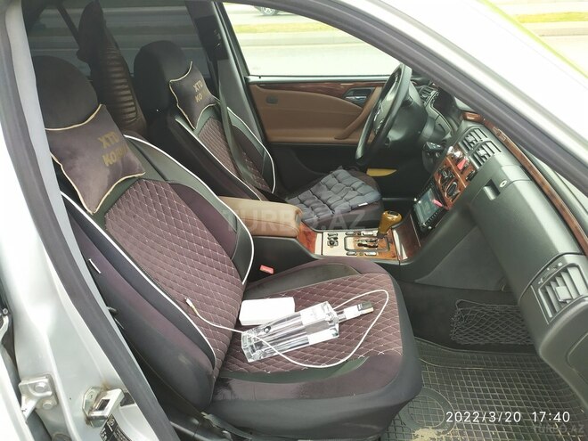 Mercedes E 220 1999, 399,678 km - 2.2 l - Bakı