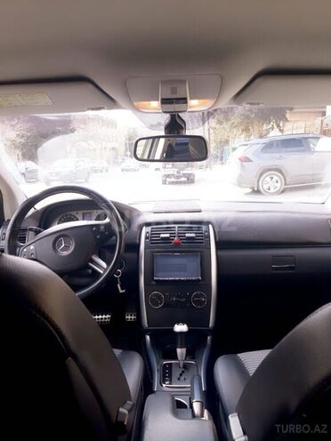 Mercedes B 170 2007, 196,000 km - 1.7 л - Bakı