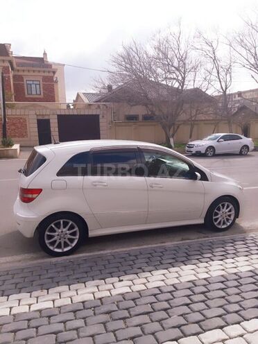 Mercedes B 170 2007, 196,000 km - 1.7 л - Bakı