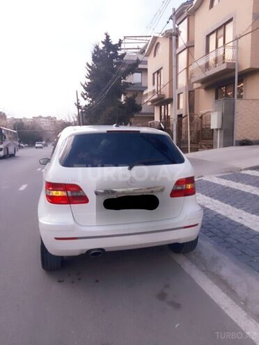 Mercedes B 170 2007, 196,000 km - 1.7 л - Bakı