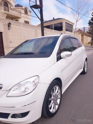 Mercedes B 170 2007, 196,000 km - 1.7 л - Bakı