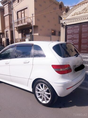 Mercedes B 170 2007, 196,000 km - 1.7 л - Bakı