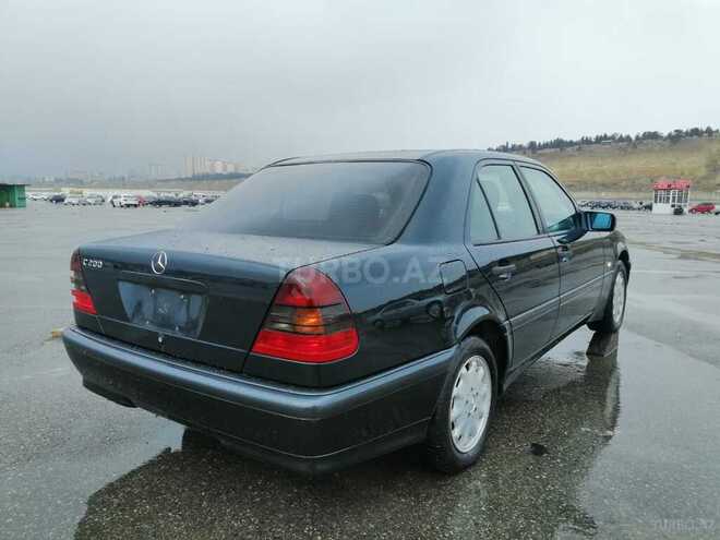 Mercedes C 200 1999, 283,000 km - 2.0 l - Bakı