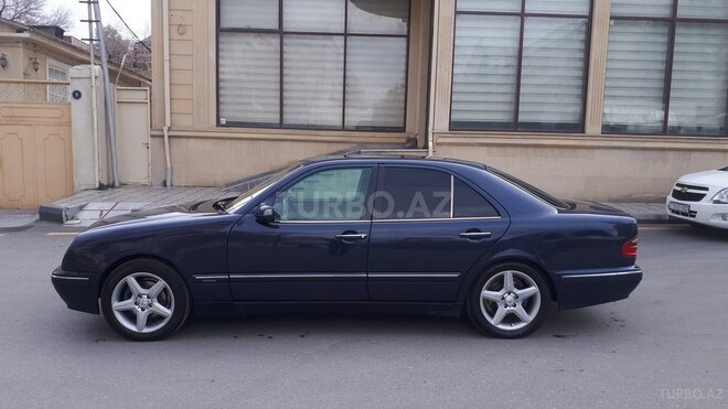 Mercedes E 270 2000, 386,000 km - 2.7 l - Bakı