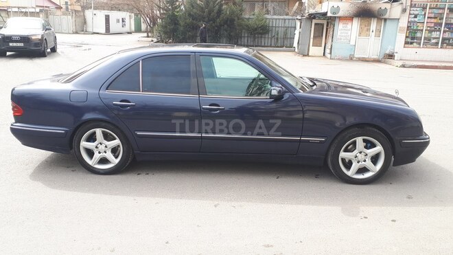Mercedes E 270 2000, 386,000 km - 2.7 l - Bakı