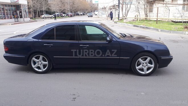 Mercedes E 270 2000, 386,000 km - 2.7 l - Bakı