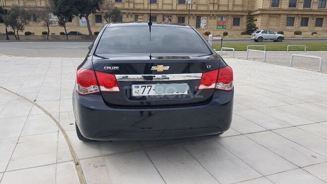 Chevrolet Cruze 2011, 228,000 km - 1.4 l - Qəbələ