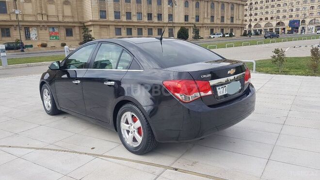 Chevrolet Cruze 2011, 228,000 km - 1.4 l - Qəbələ