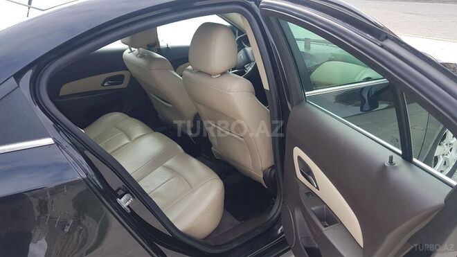 Chevrolet Cruze 2011, 228,000 km - 1.4 l - Qəbələ