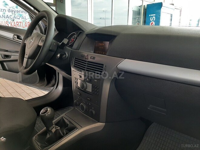 Opel Astra 2006, 187,000 km - 1.4 l - Bakı