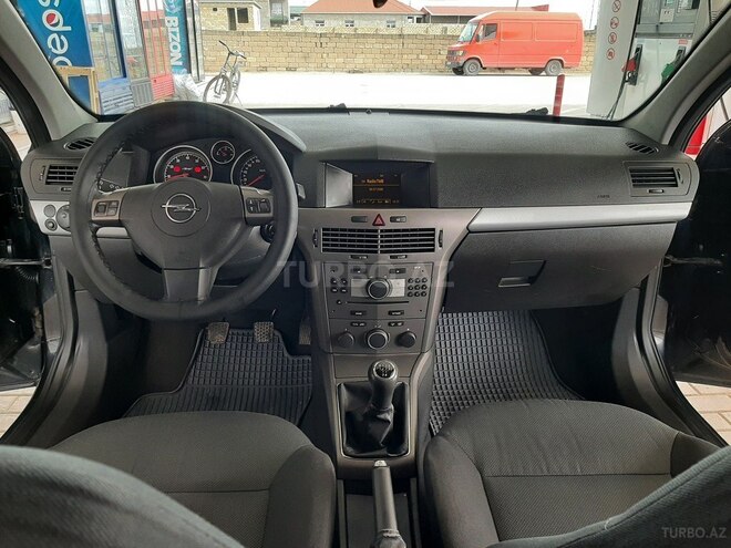 Opel Astra 2006, 187,000 km - 1.4 l - Bakı