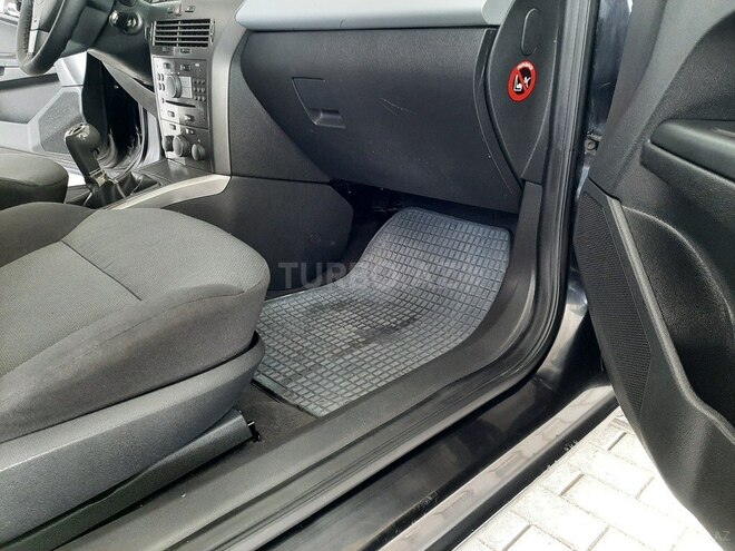 Opel Astra 2006, 187,000 km - 1.4 l - Bakı