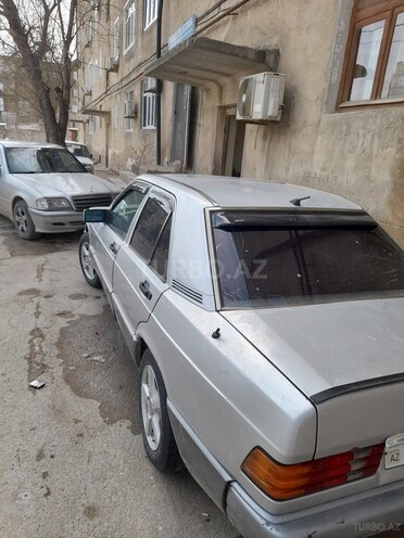 Mercedes 190 1991, 220,000 km - 1.8 l - Şirvan