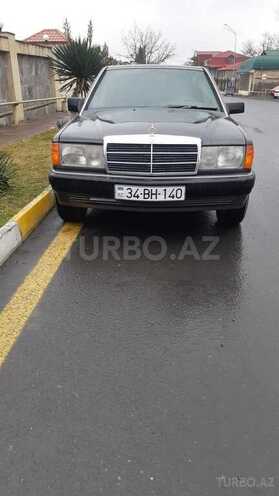 Mercedes 190 1991, 333,000 km - 2.0 l - Qax