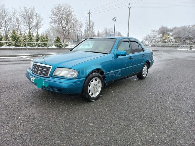Mercedes C 180 1996, 232,000 km - 1.8 l - Şəki