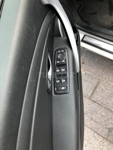 Renault Megane 2011, 65,000 km - 2.0 л - Bakı