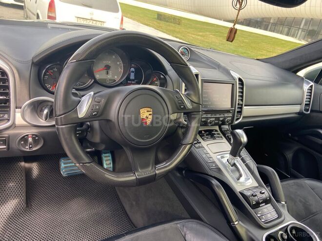 Porsche Cayenne GTS 2014, 97,000 km - 4.8 l - Bakı