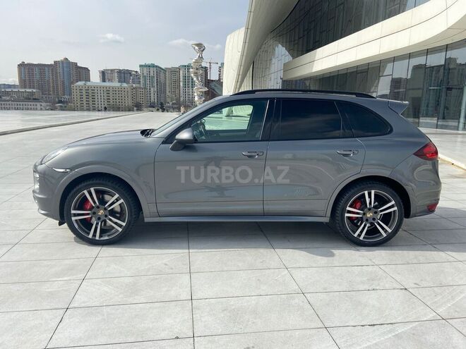 Porsche Cayenne GTS 2014, 97,000 km - 4.8 l - Bakı