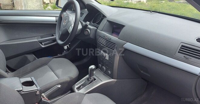 Opel Astra 2005, 188,190 km - 1.8 l - Bakı