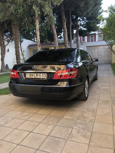 Mercedes E 250 2009, 210,000 km - 2.5 l - Bakı