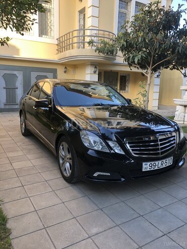 Mercedes E 250 2009, 210,000 km - 2.5 l - Bakı