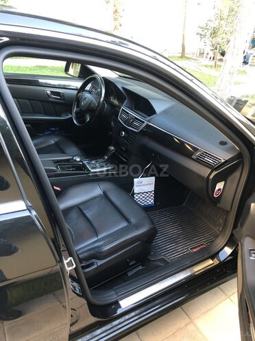 Mercedes E 250 2009, 210,000 km - 2.5 l - Bakı