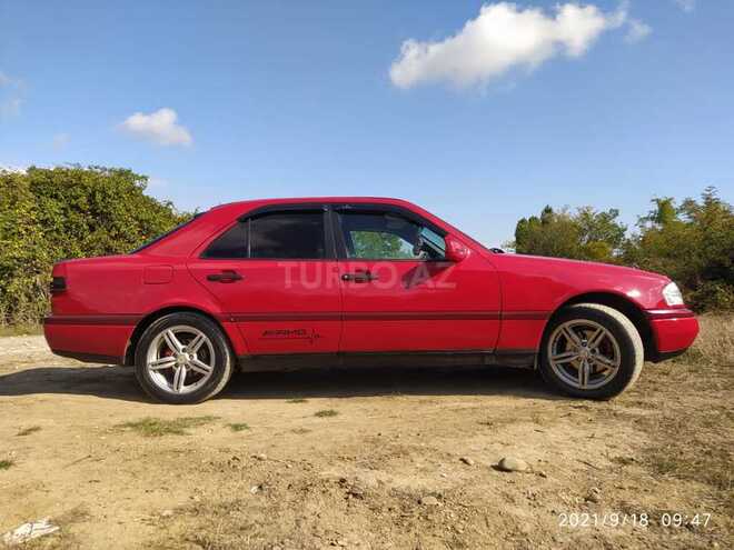 Mercedes C 180 1994, 500,000 km - 1.8 l - Qusar