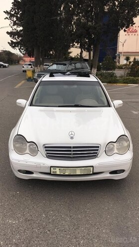 Mercedes C 240 2001, 380,000 km - 2.6 л - Bakı
