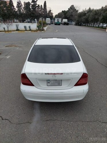 Mercedes C 240 2001, 380,000 km - 2.6 л - Bakı