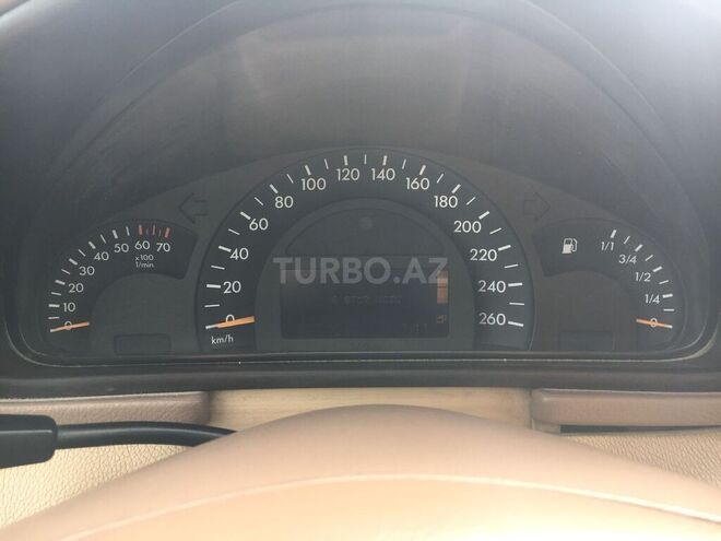 Mercedes C 240 2001, 380,000 km - 2.6 л - Bakı