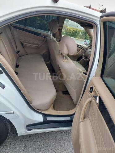 Mercedes C 240 2001, 380,000 km - 2.6 л - Bakı