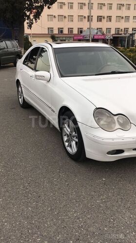 Mercedes C 240 2001, 380,000 km - 2.6 л - Bakı