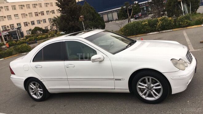 Mercedes C 240 2001, 380,000 km - 2.6 л - Bakı