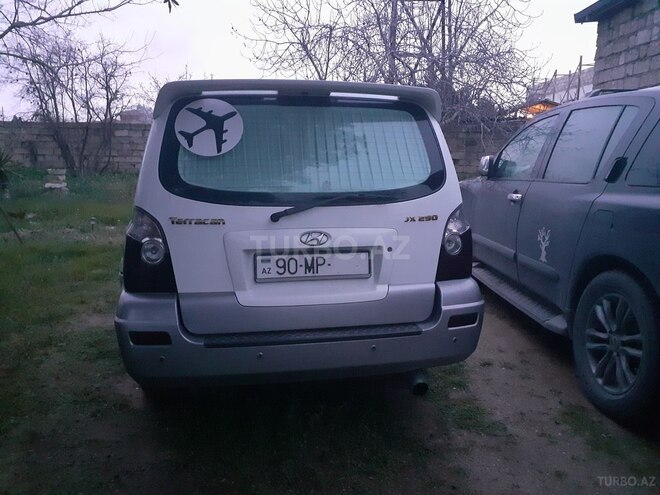 Hyundai Terracan 2004, 190,000 km - 2.9 l - Bakı