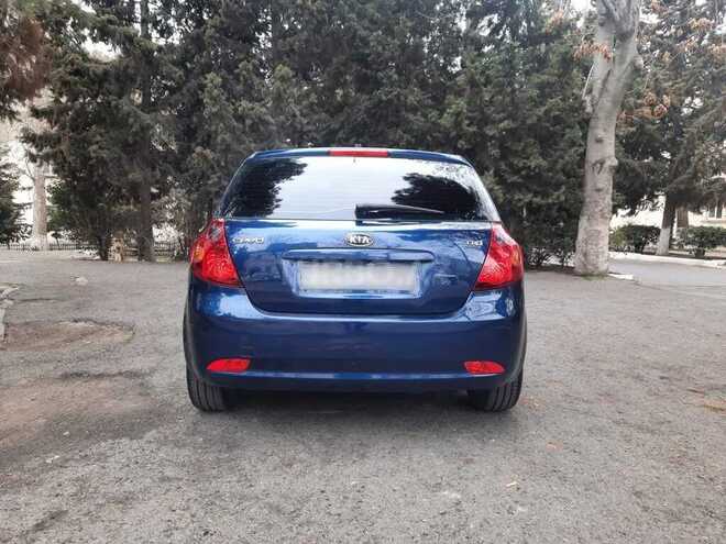 Kia Ceed 2009, 184,000 km - 1.6 l - Qazax
