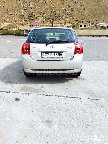 Toyota Corolla 2004, 230,000 km - 1.4 l - Bakı