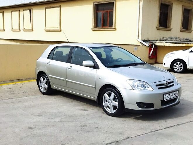 Toyota Corolla 2004, 230,000 km - 1.4 l - Bakı