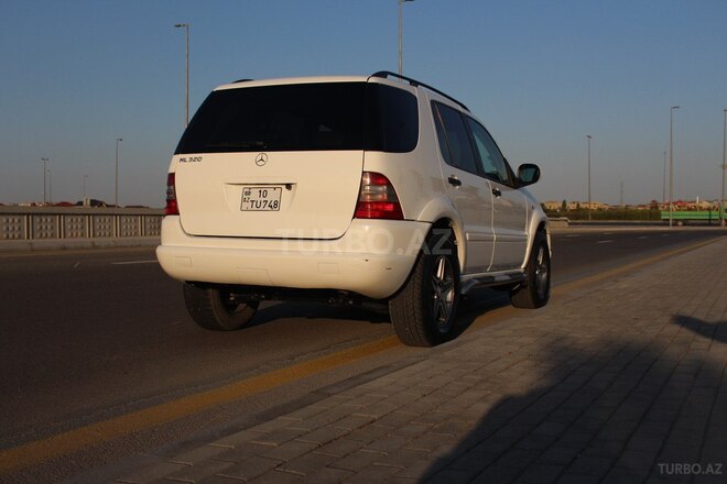 Mercedes ML 320 1997, 423,257 km - 3.2 l - Bakı