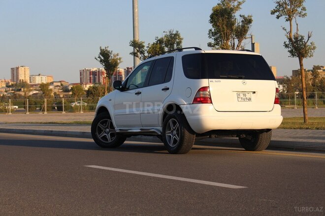 Mercedes ML 320 1997, 423,257 km - 3.2 l - Bakı