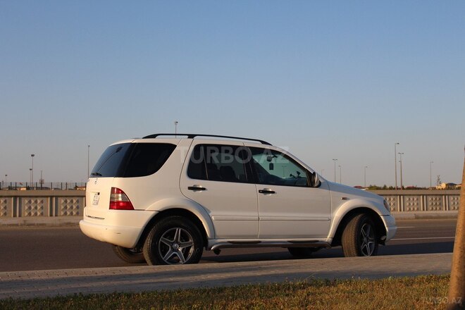 Mercedes ML 320 1997, 423,257 km - 3.2 l - Bakı